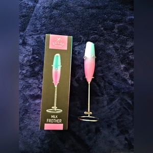 NEW milk frother
